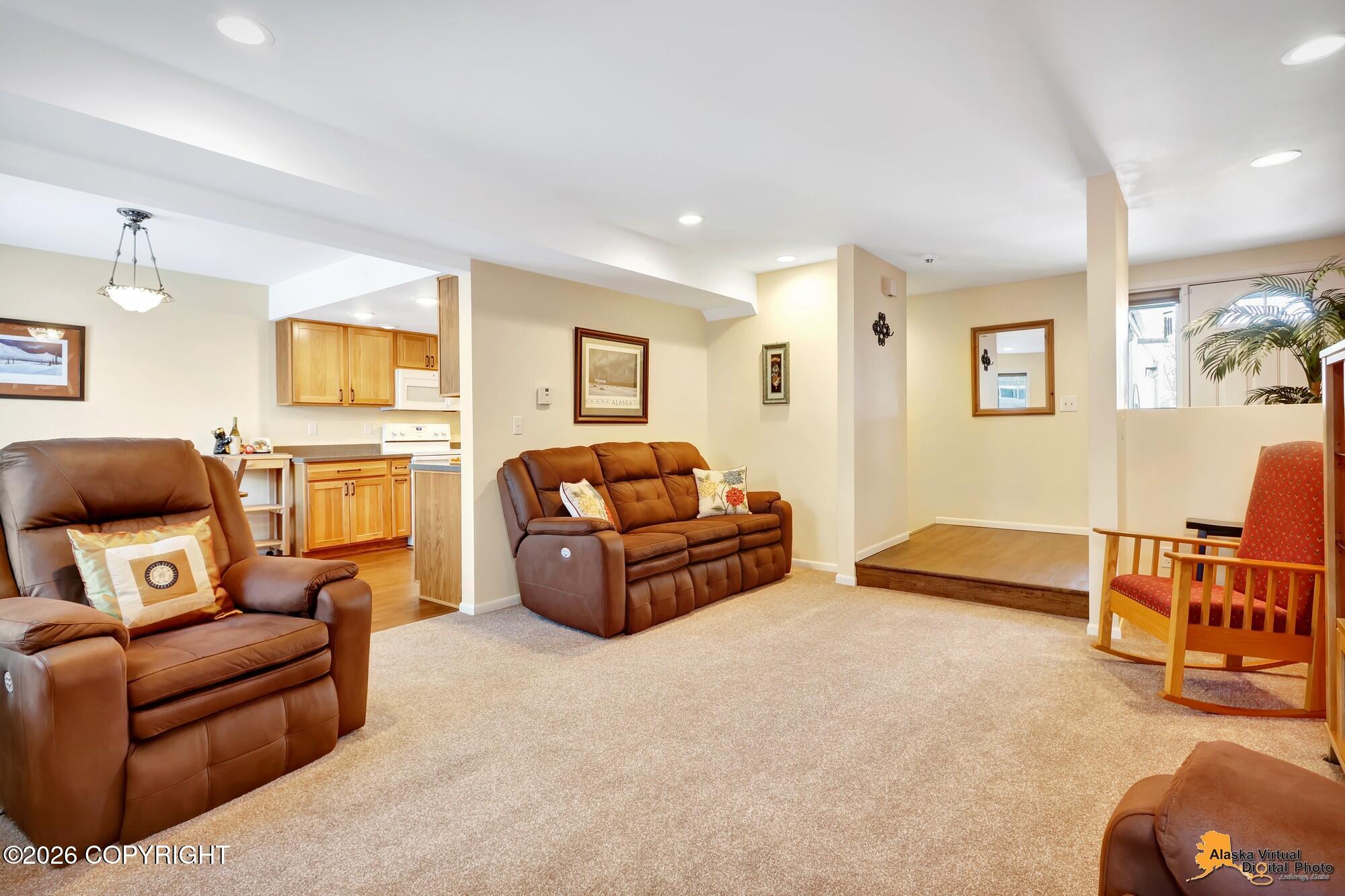 2211 Daybreak Court