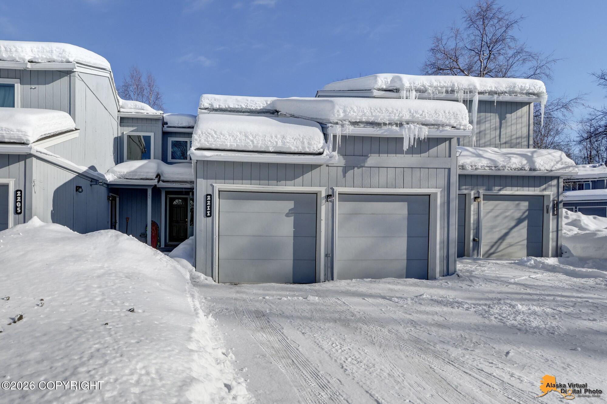 2211 Daybreak Court