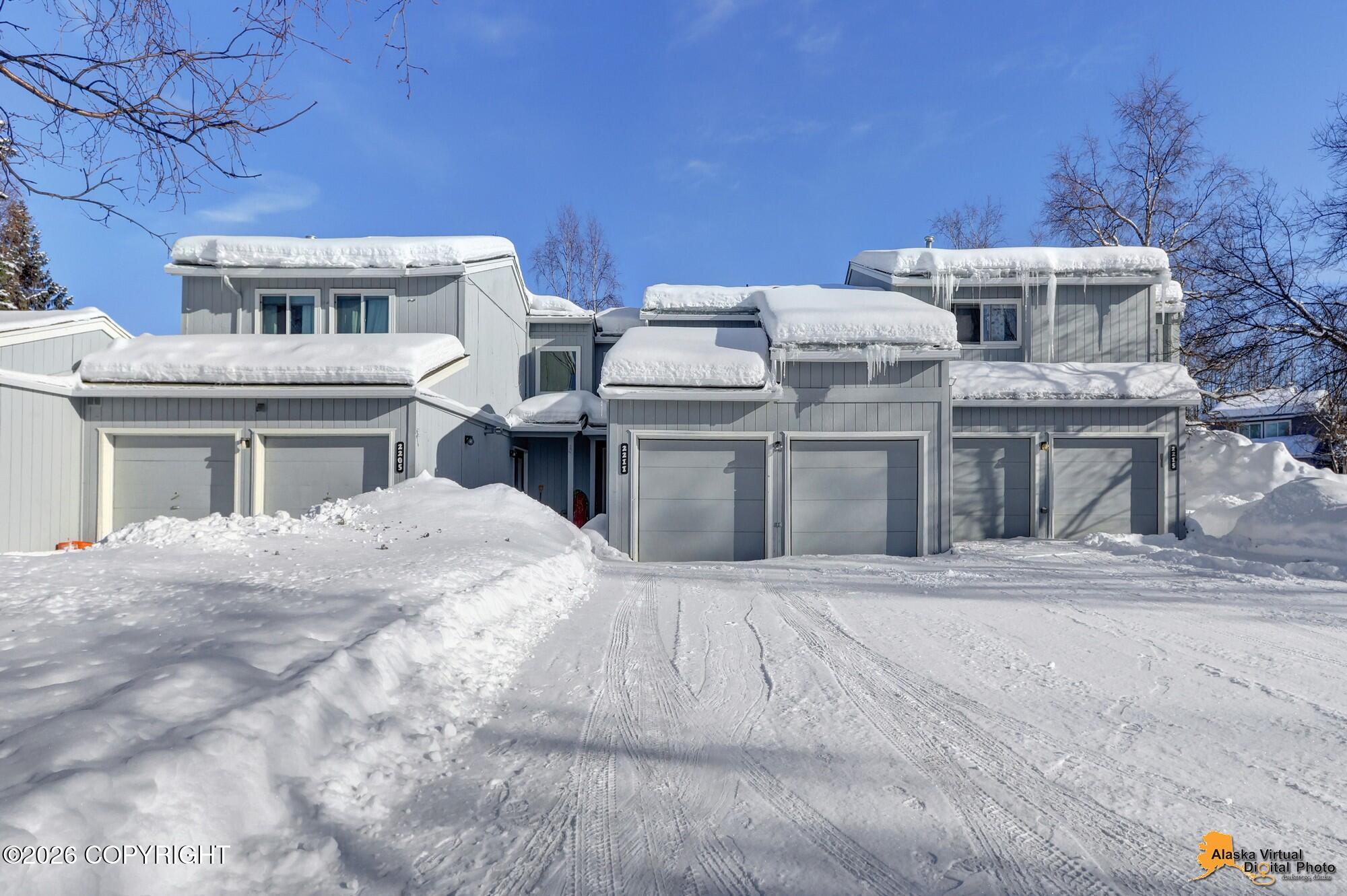 2211 Daybreak Court