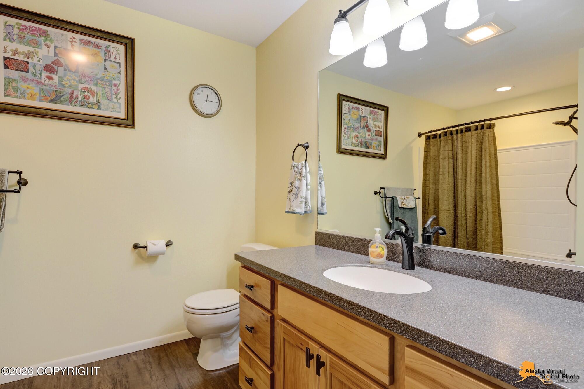 2211 Daybreak Court