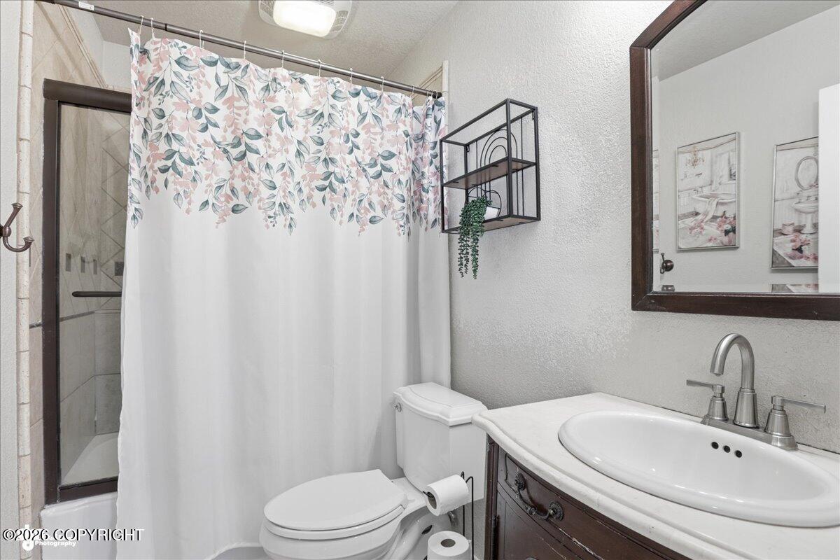 17723 CHILKAT Court