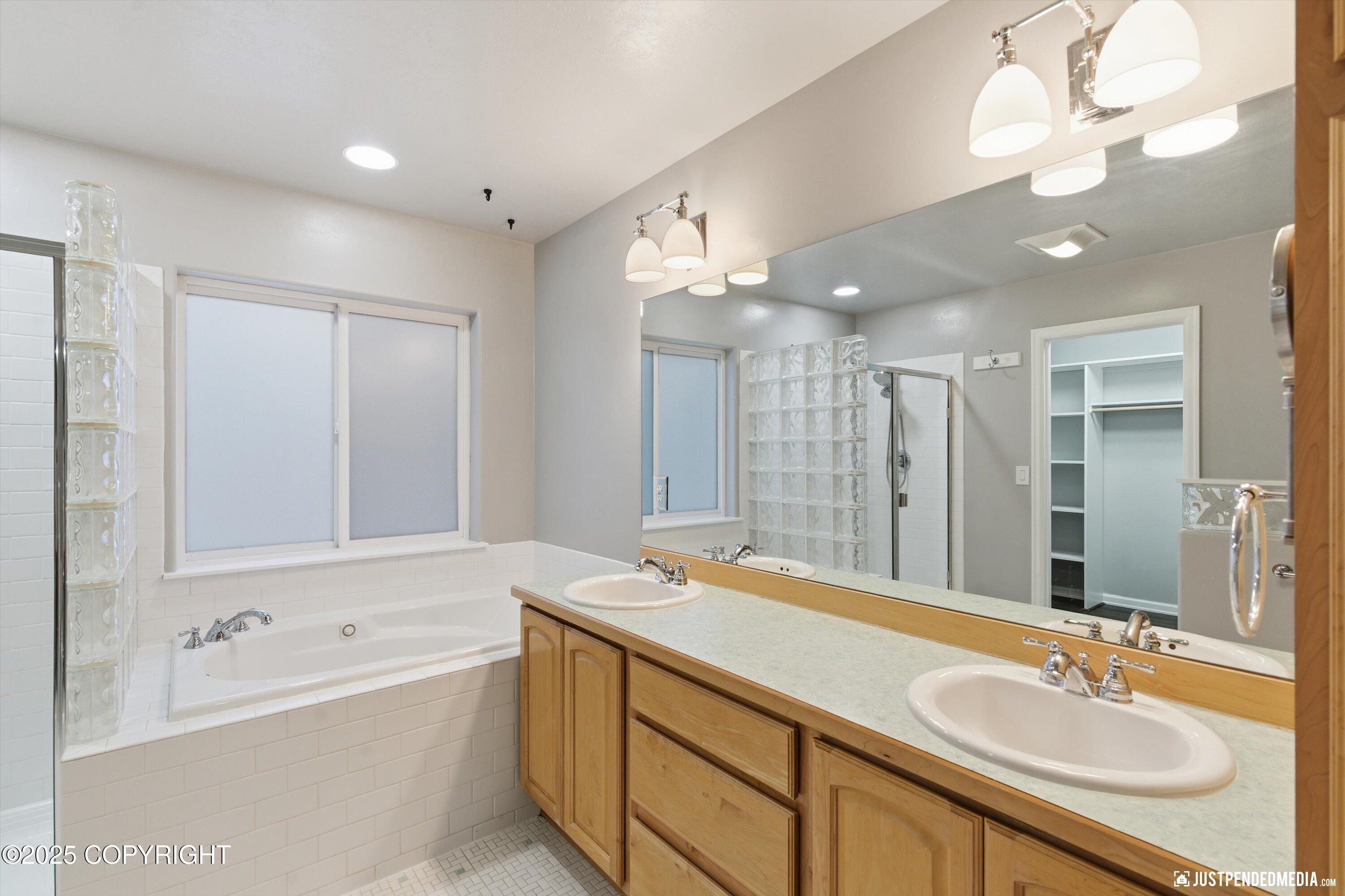 16339 Headlands Circle