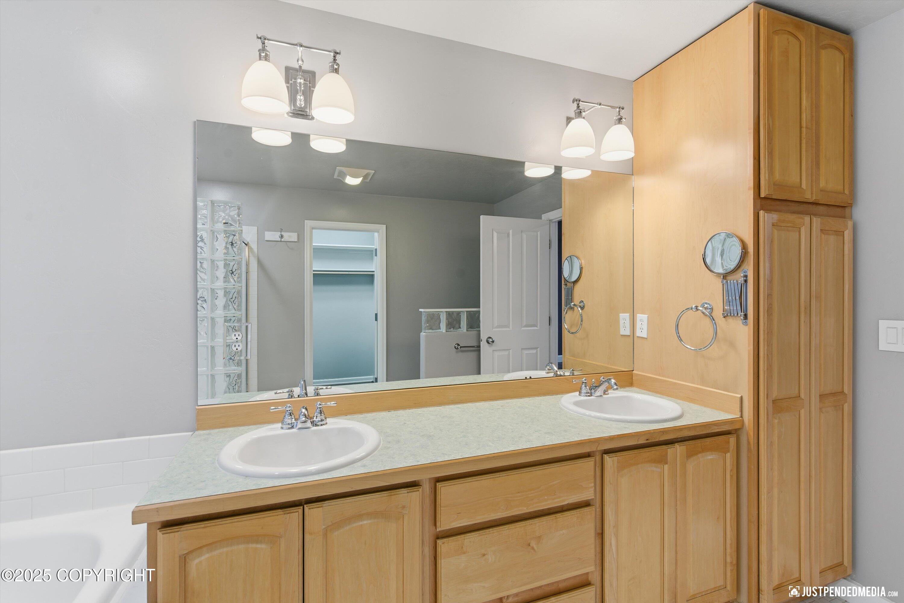 16339 Headlands Circle