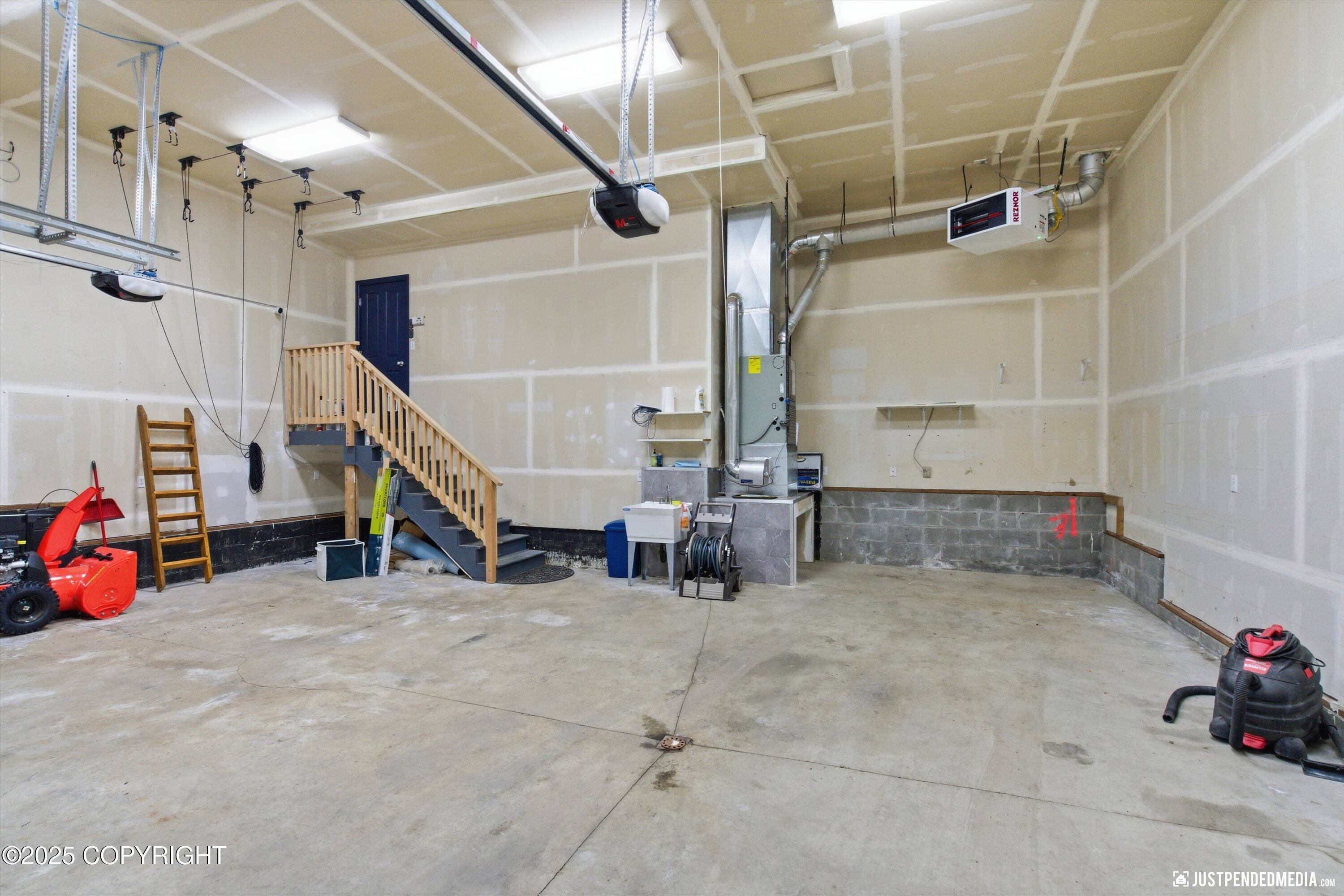 16339 Headlands Circle