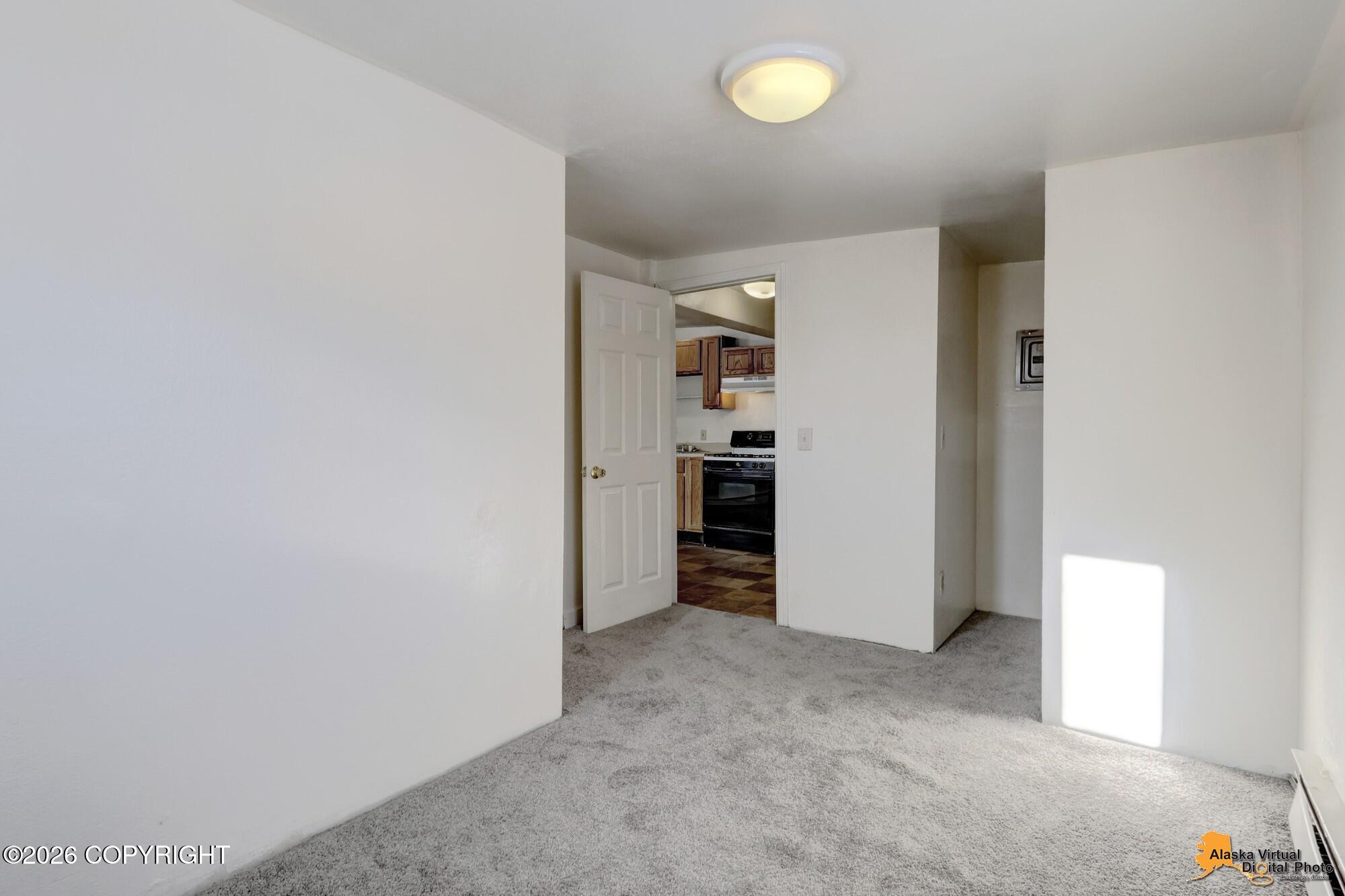 2607 W 31st Avenue