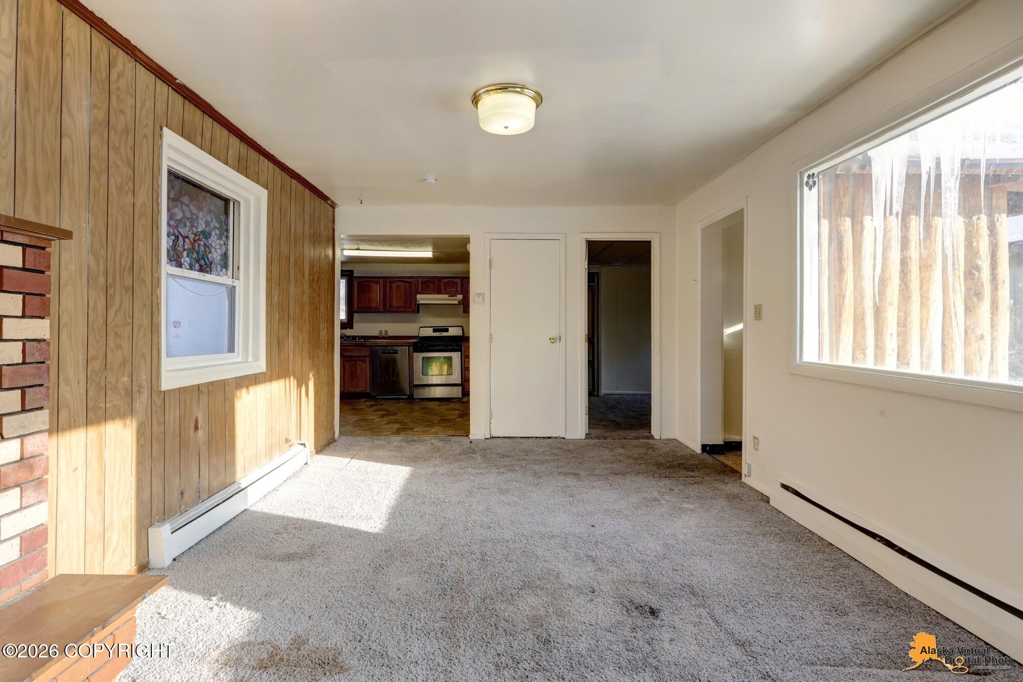 2607 W 31st Avenue