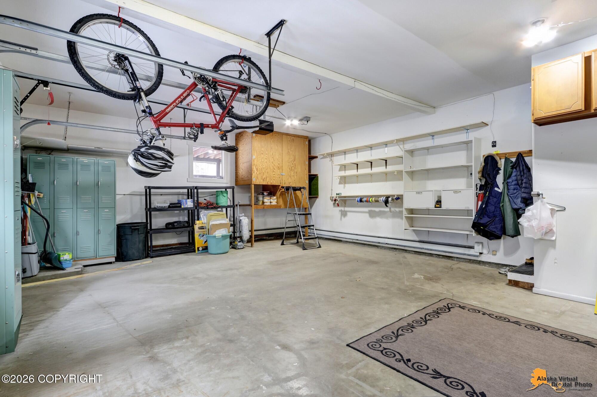 3340 Lakeside Drive