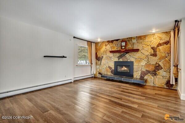 3340 Lakeside Drive