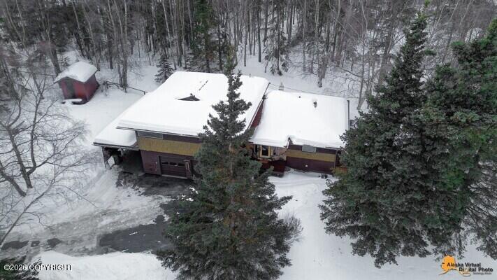 3340 Lakeside Drive