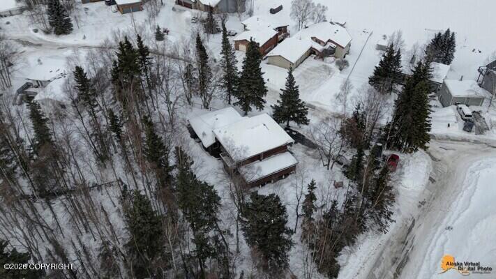 3340 Lakeside Drive