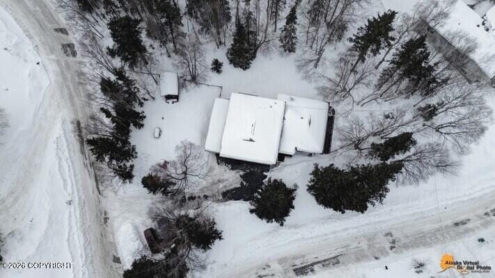 3340 Lakeside Drive