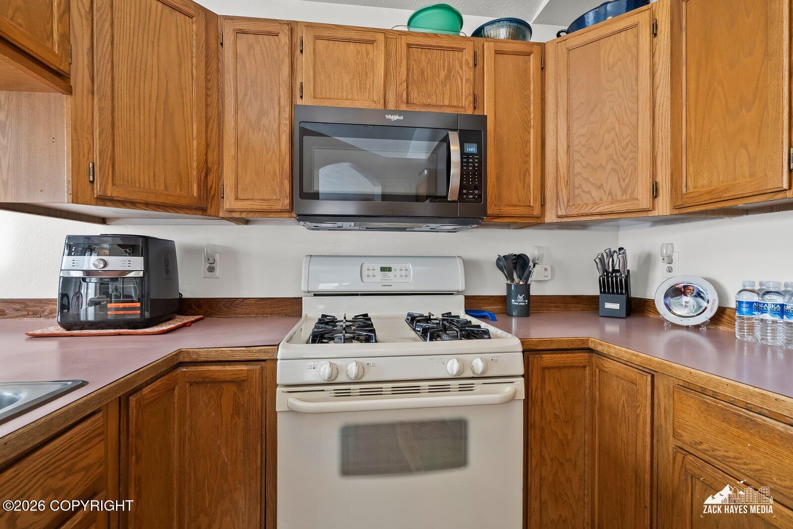 6010 Longoria Circle