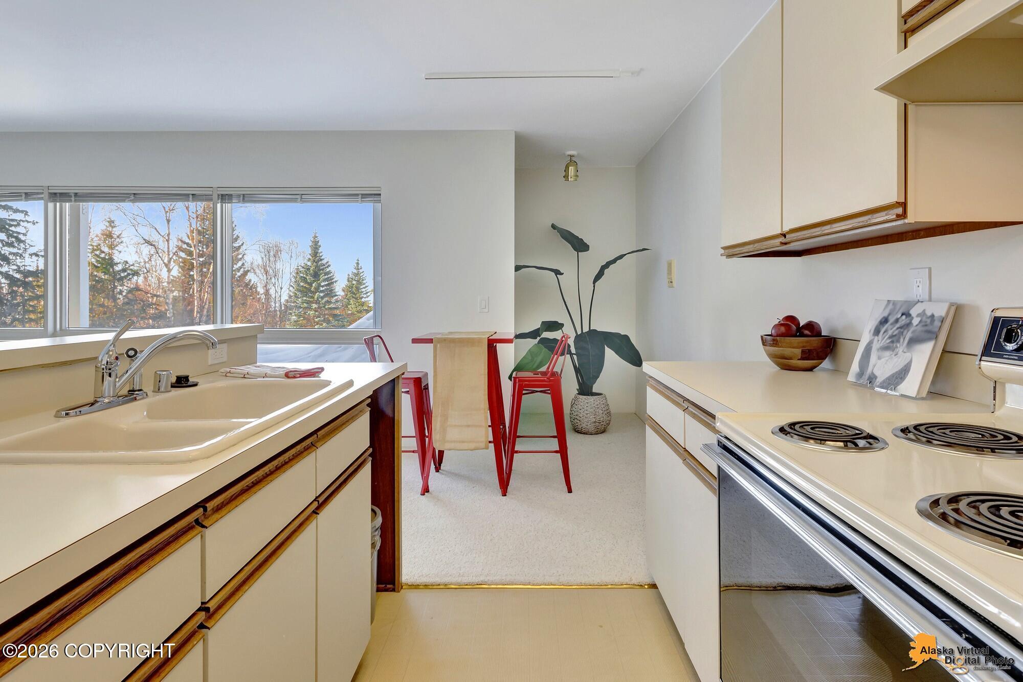 12210 Lilac Circle