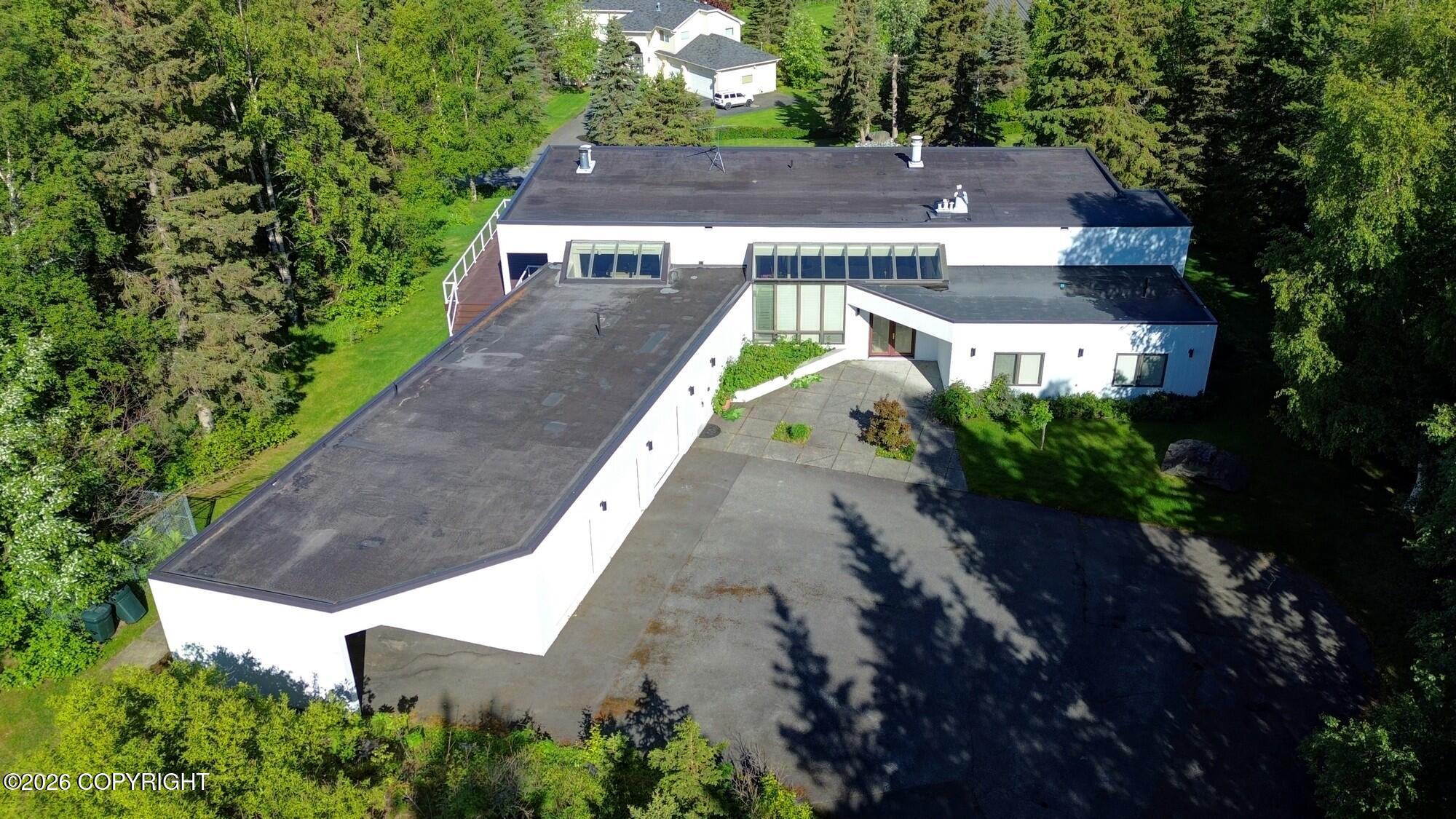 12210 Lilac Circle