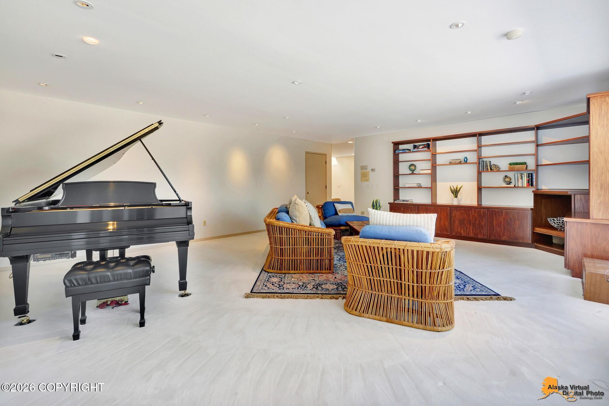 12210 Lilac Circle