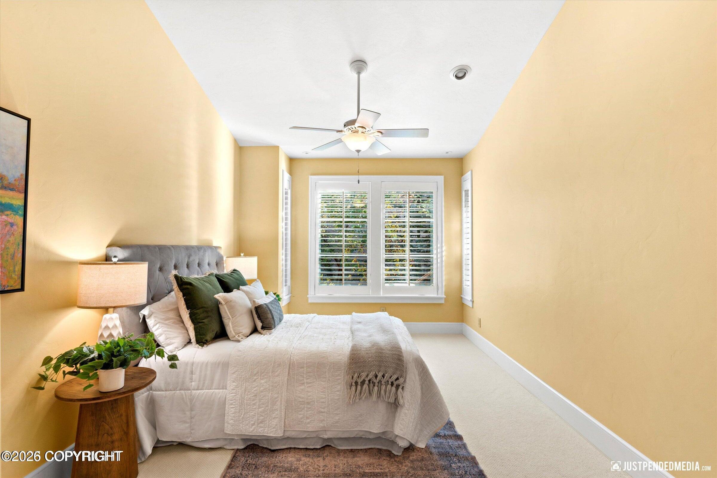 3806 North Point Circle