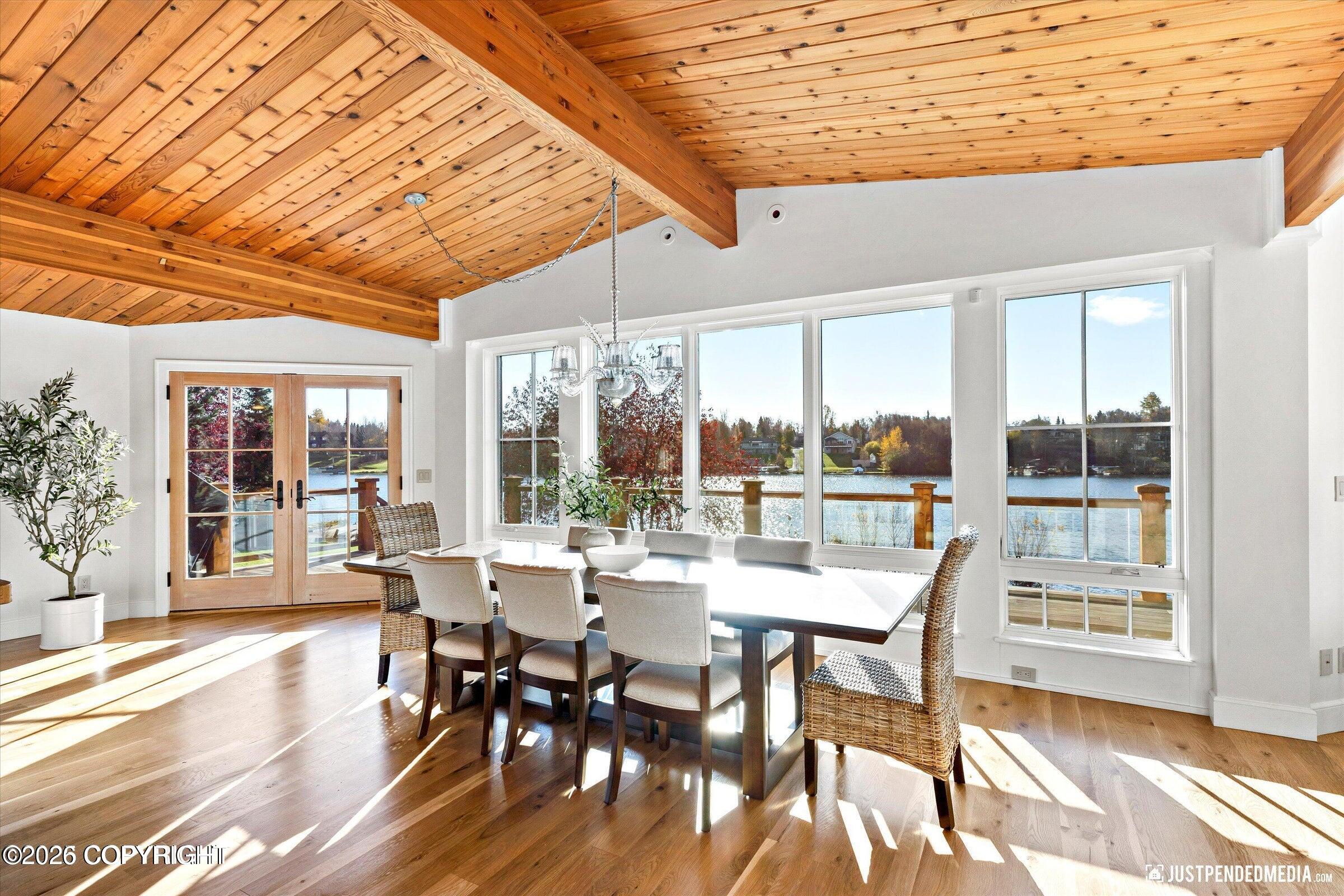 3806 North Point Circle