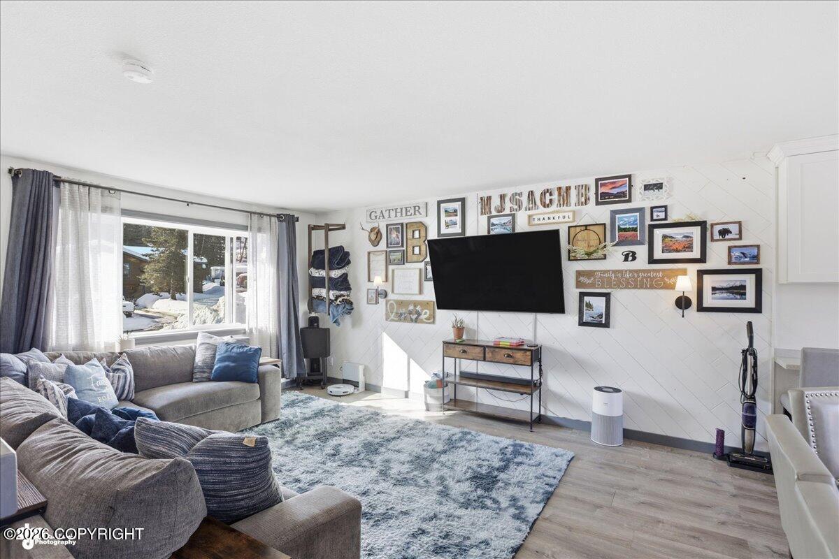 3731 Gary Cooper Circle