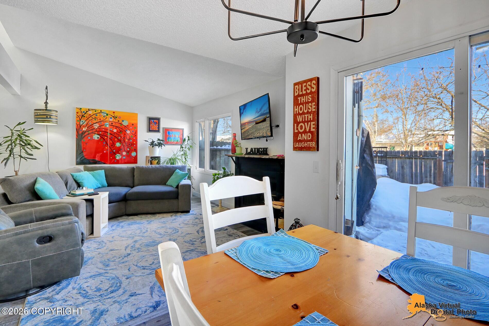 3208 Eastgate Place # 4 Unit: #4