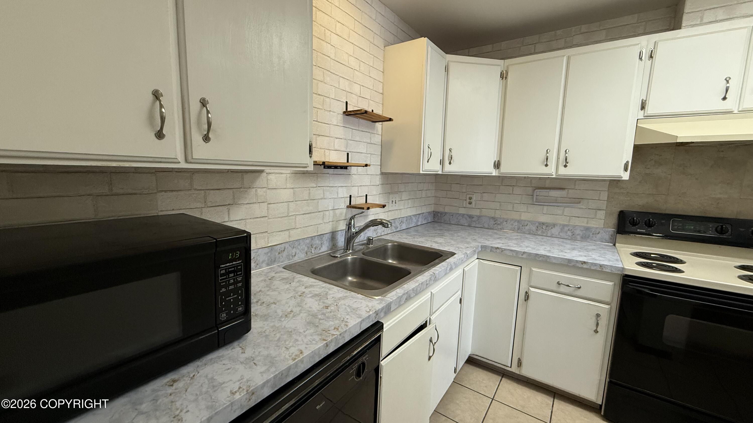 8601 Molanary Drive # 9 Unit: #9