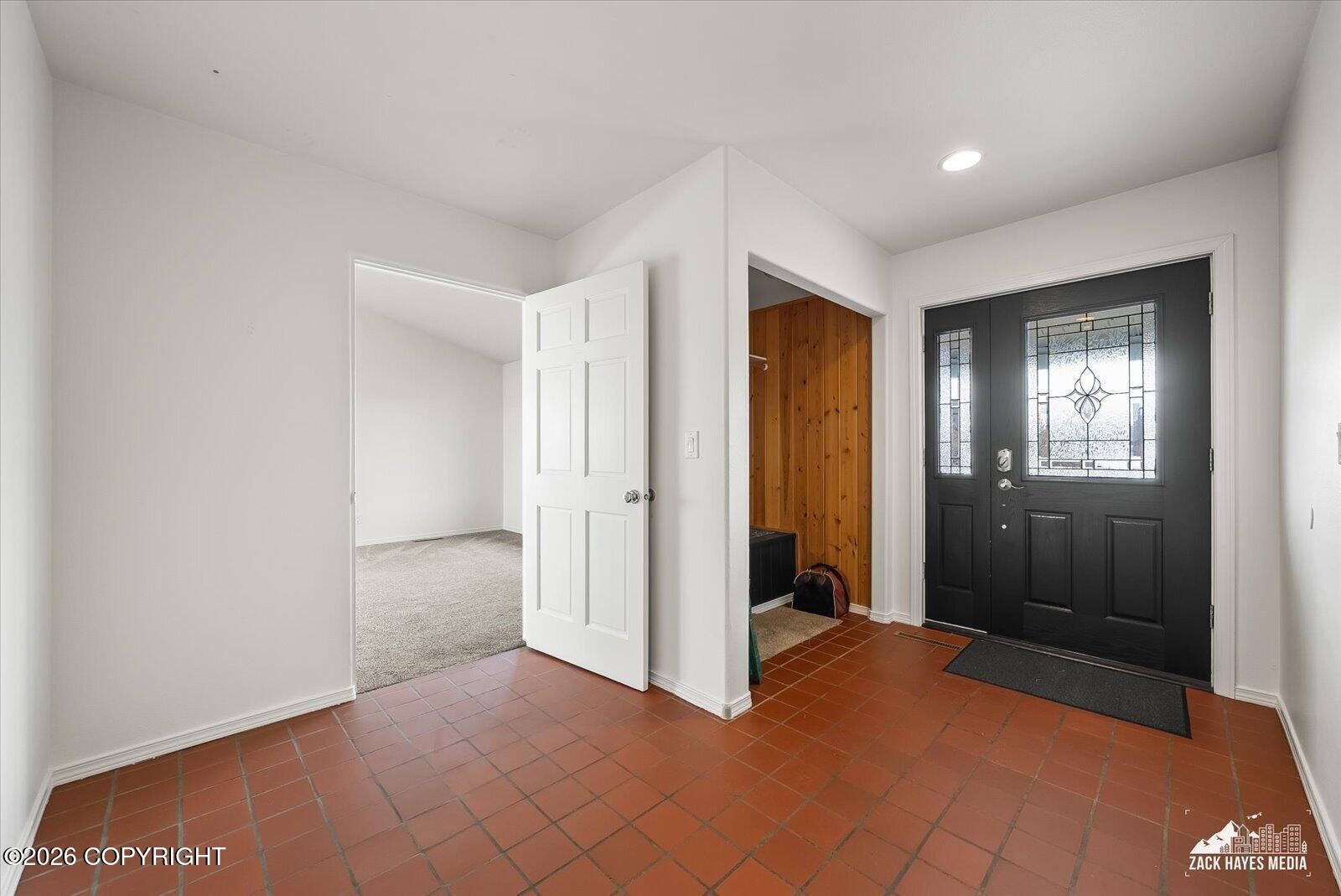 1401 W 9th Avenue
