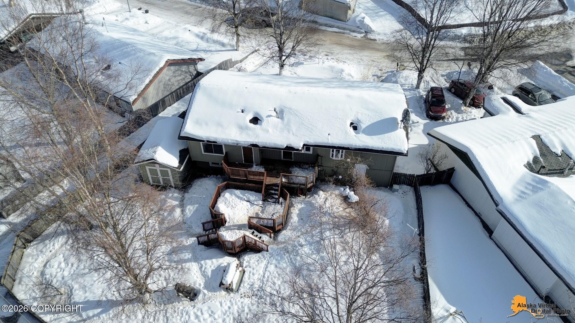 2631 Lyvona Lane
