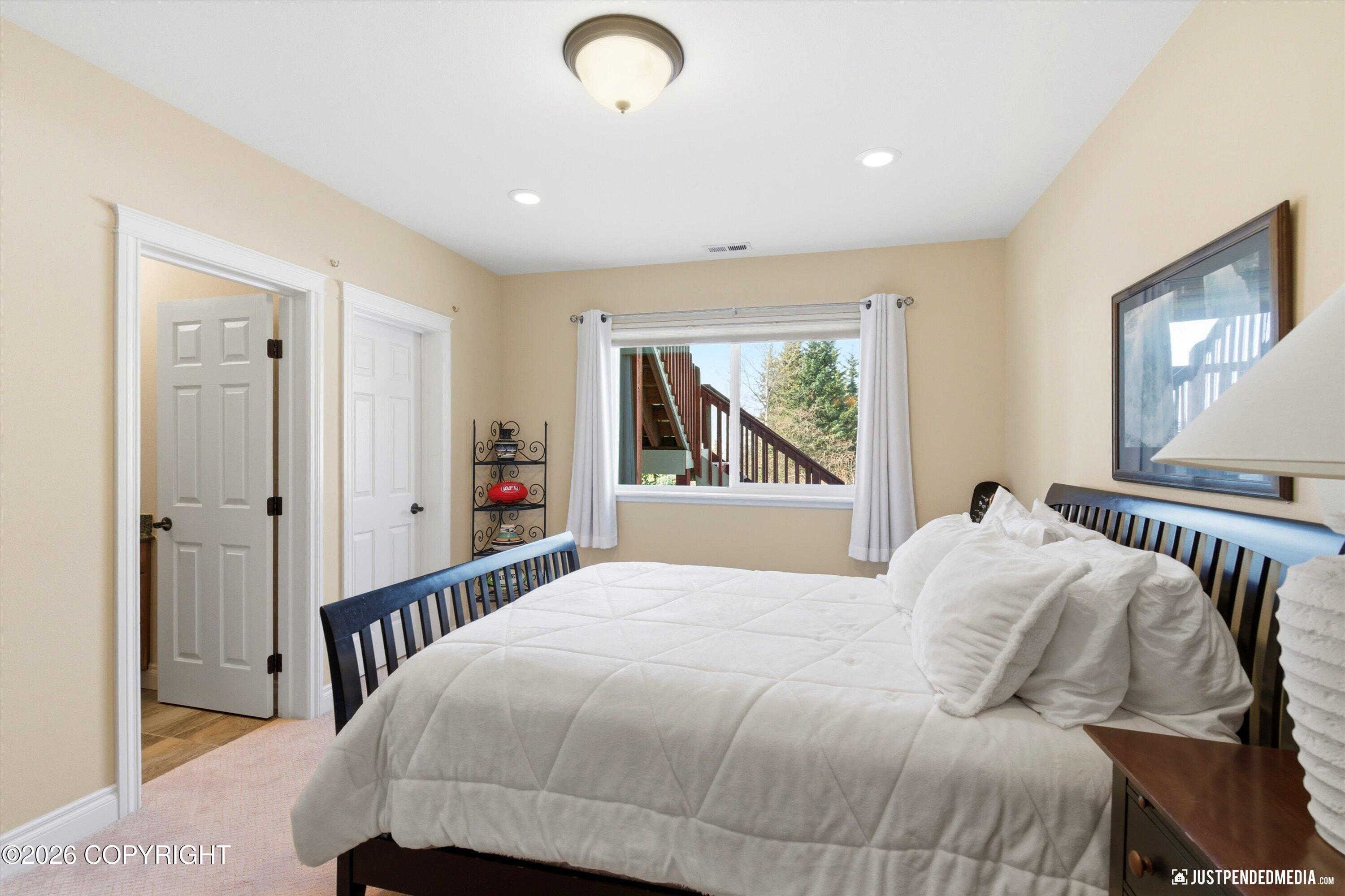 16669 Waterford Pointe Drive