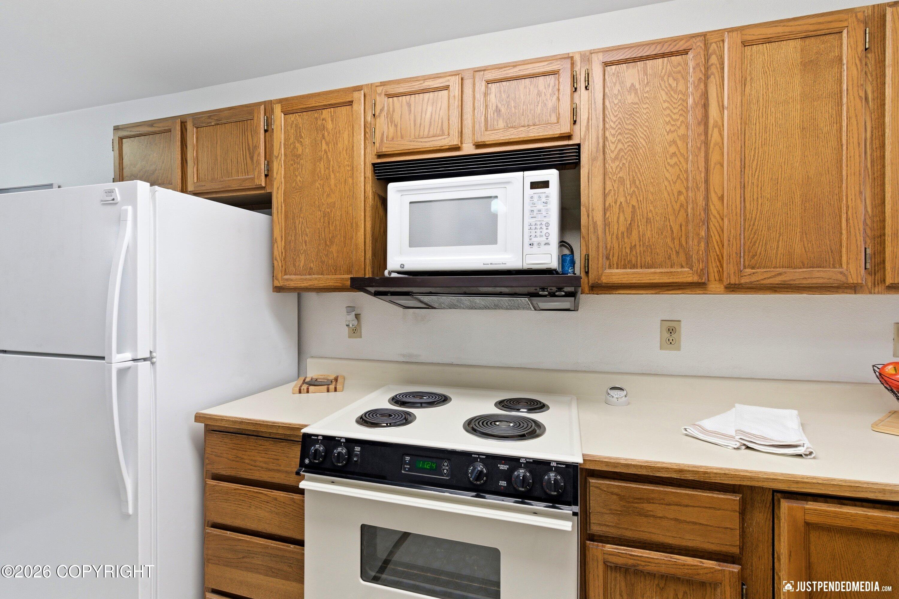 5618 E 40th Avenue # 102 Unit: #C-102