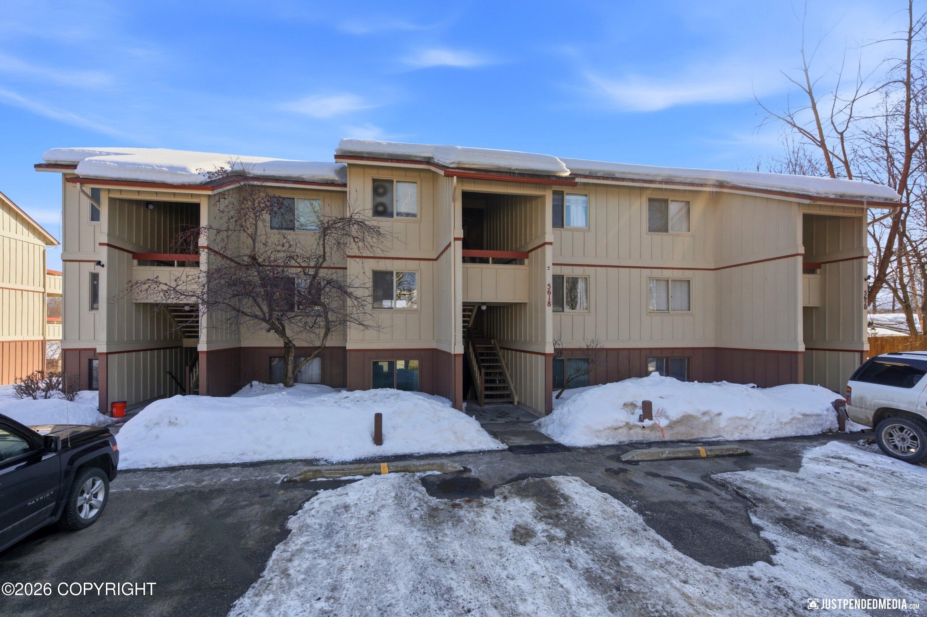 5618 E 40th Avenue # 102 Unit: #C-102