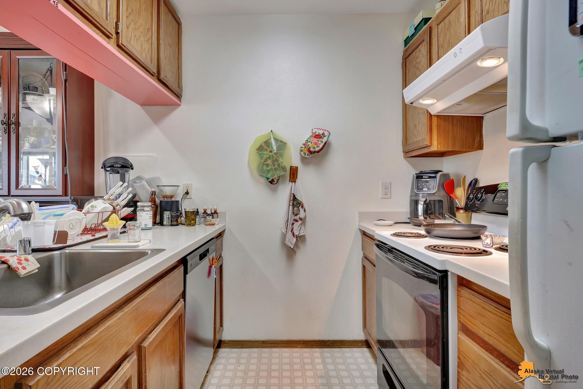 5360 Windflower Street