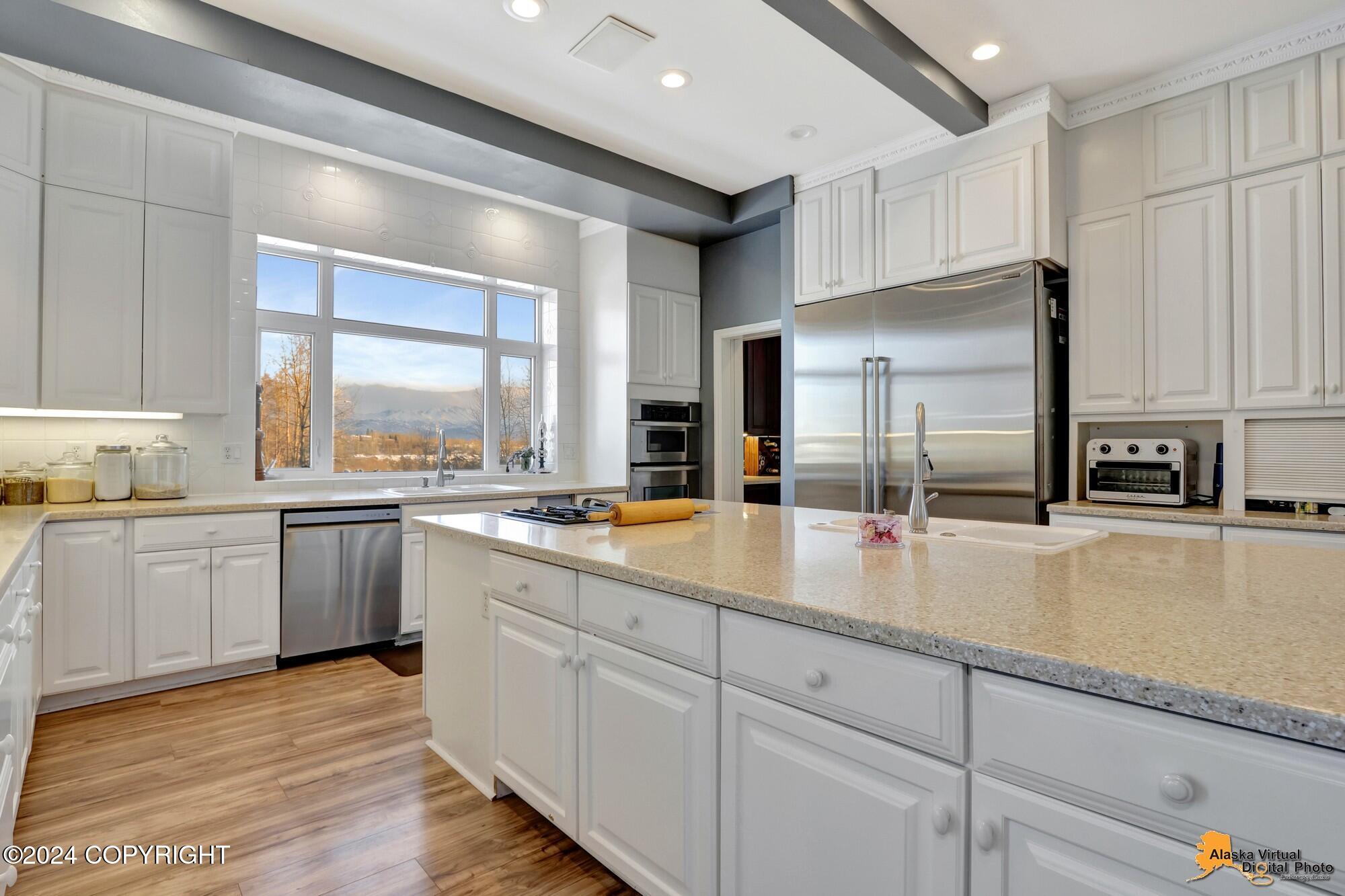 8100 Sky Mountain Lane