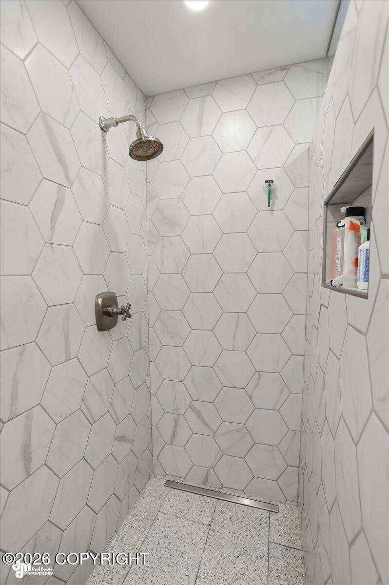 22601 Eagle Glacier Loop