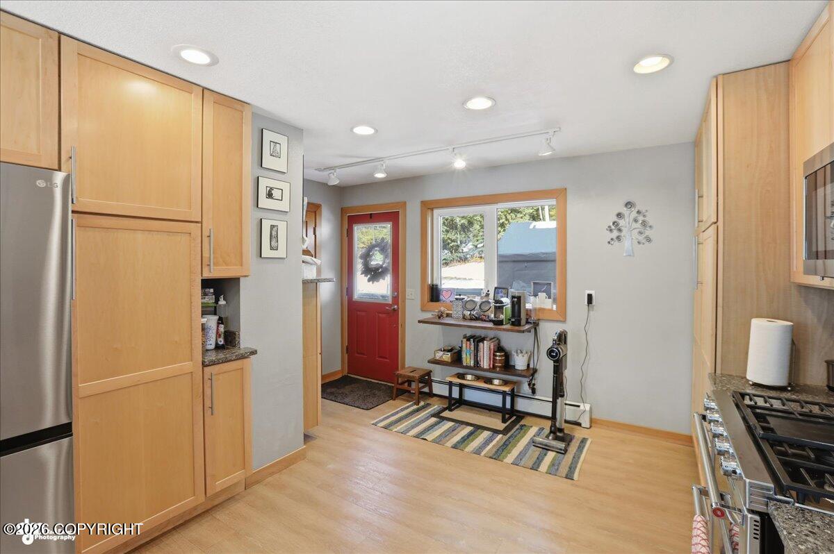 22601 Eagle Glacier Loop