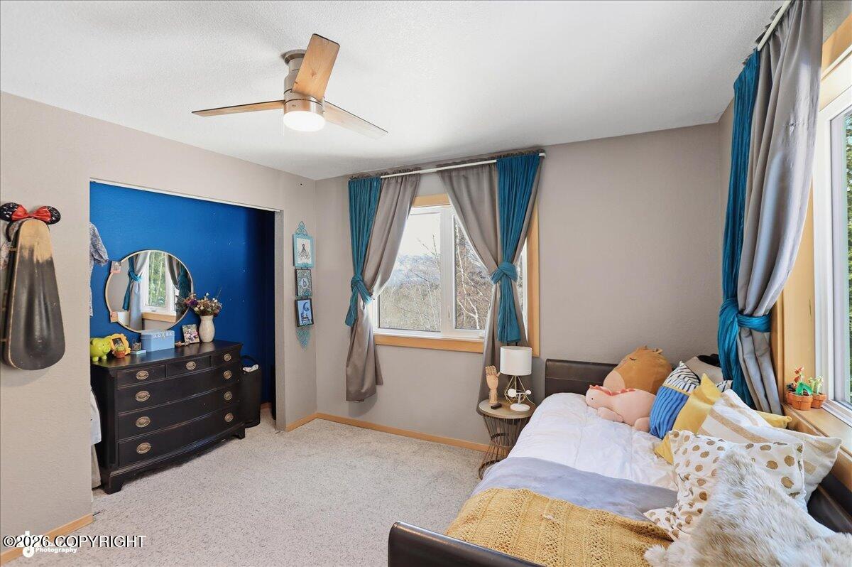 22601 Eagle Glacier Loop