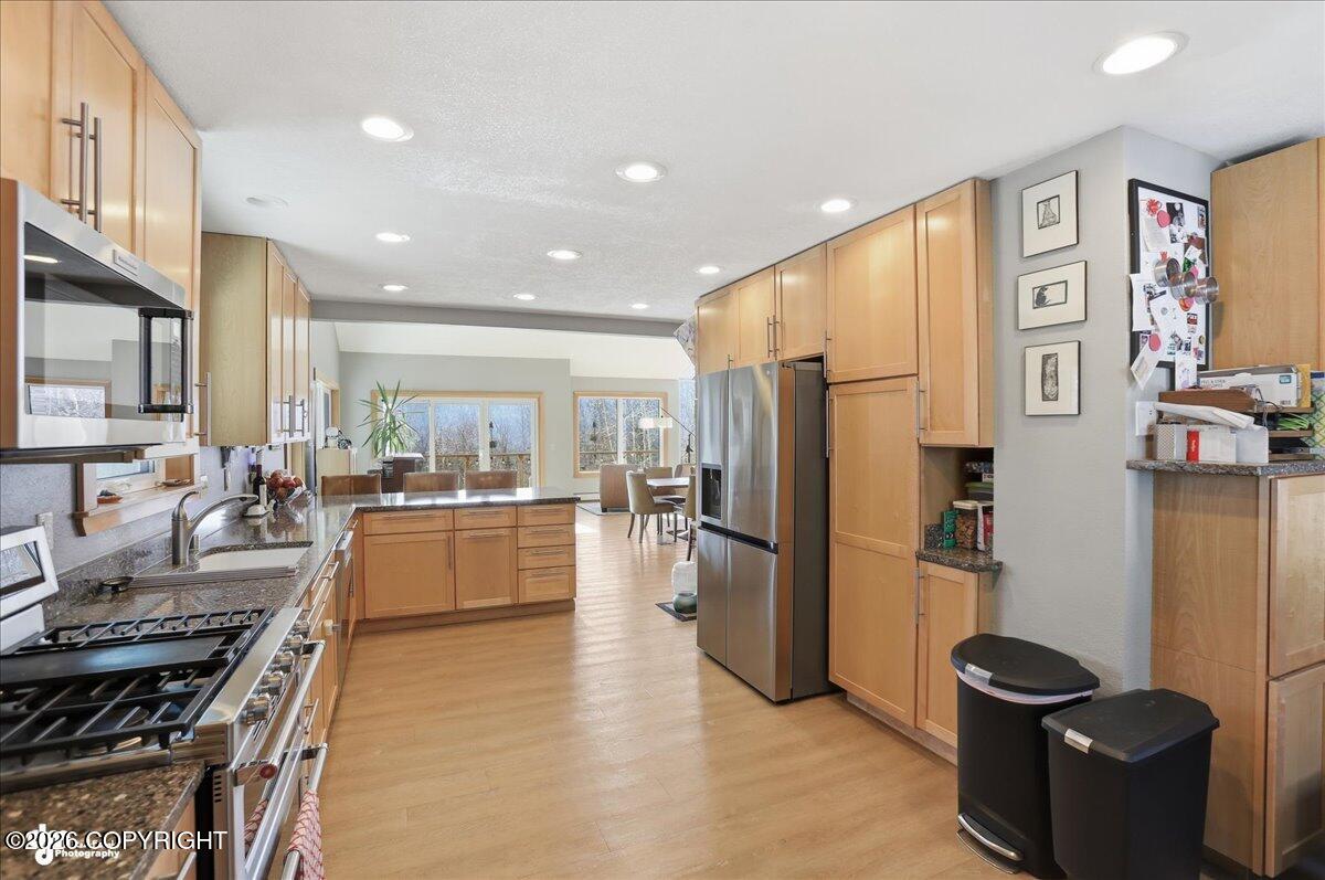 22601 Eagle Glacier Loop