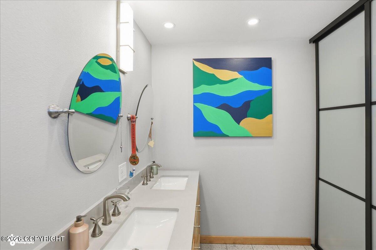 22601 Eagle Glacier Loop