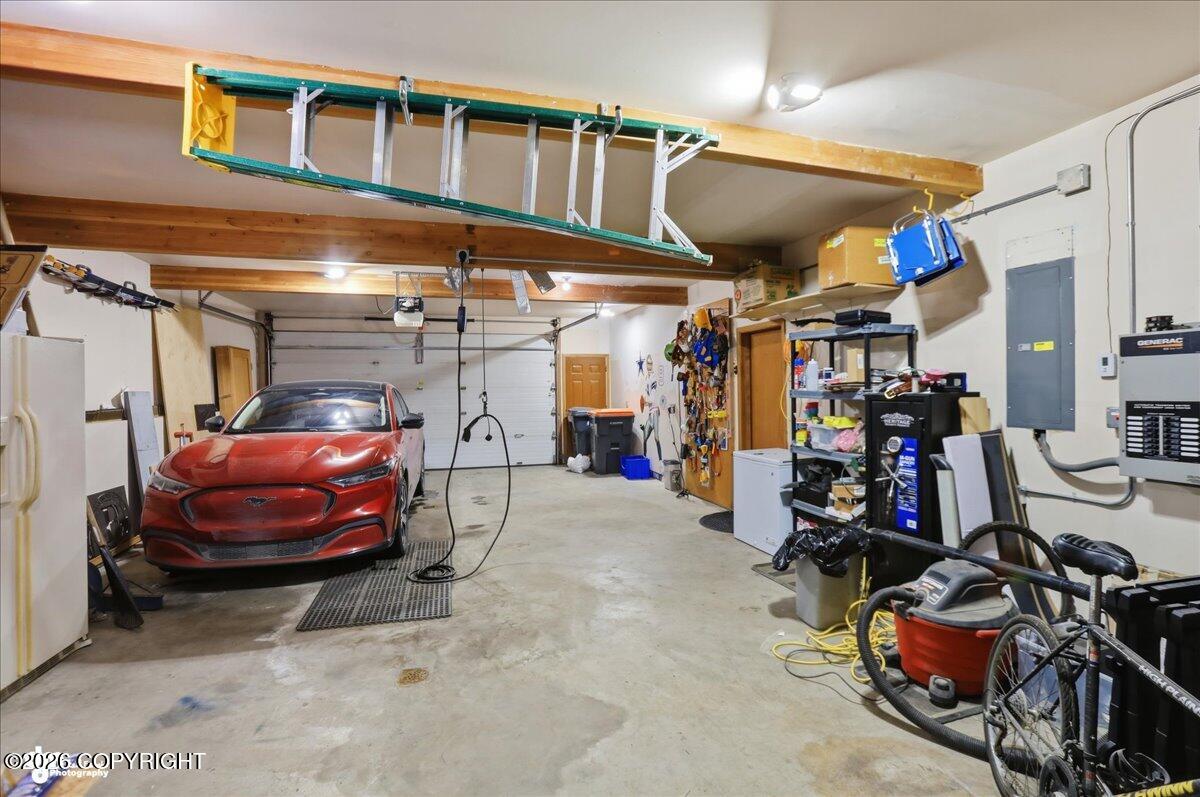 22601 Eagle Glacier Loop