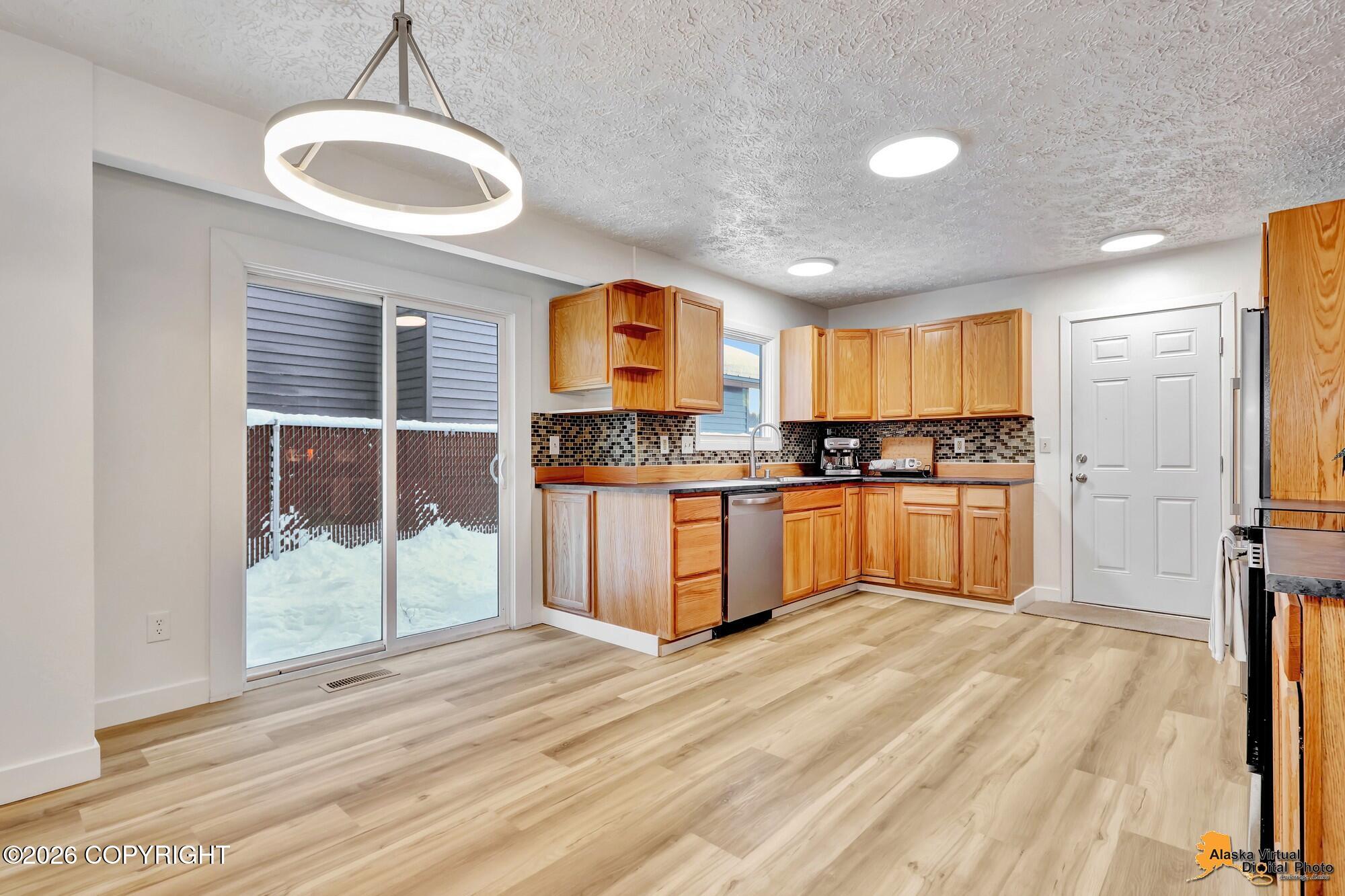 6851 Cranberry Street