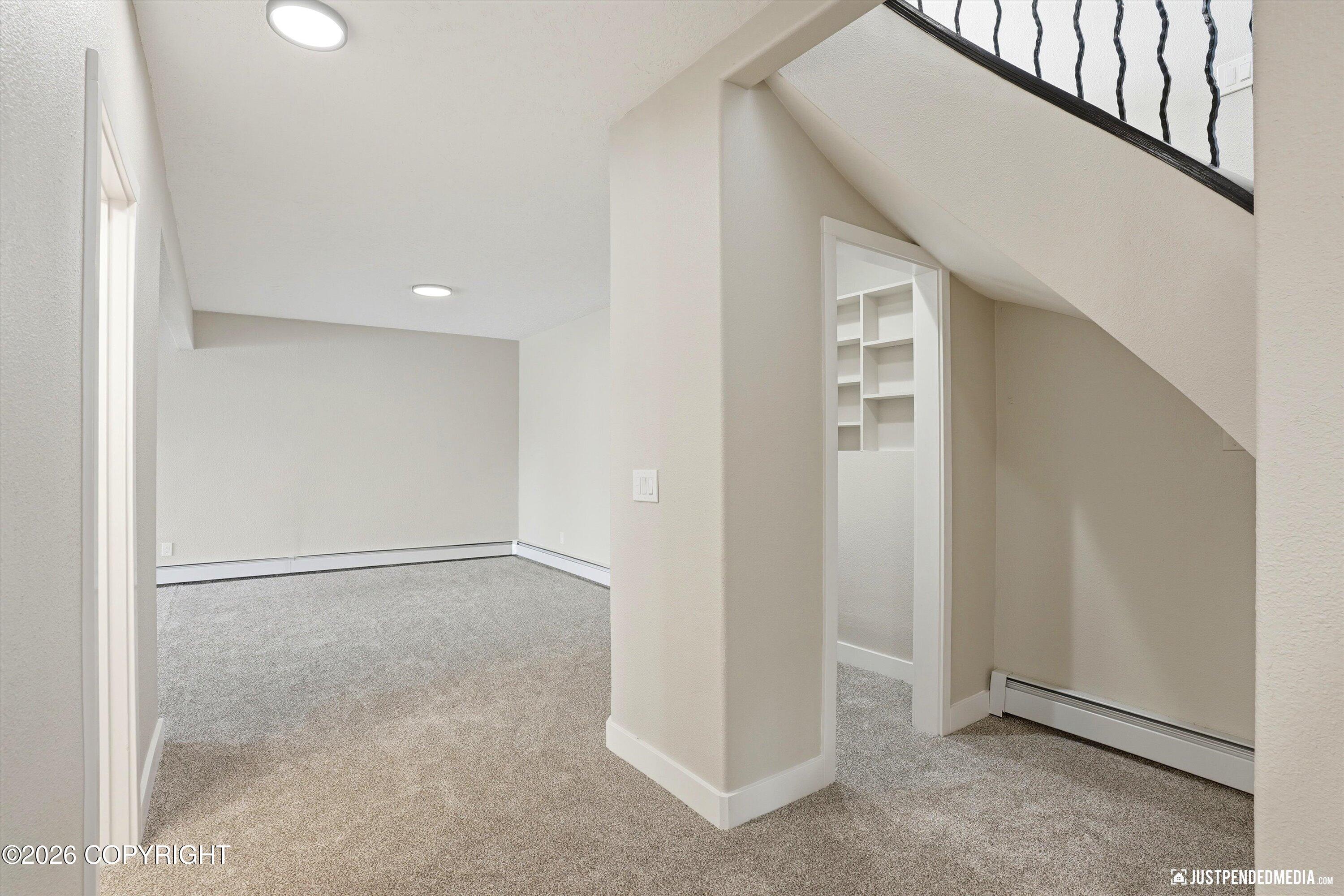 6700 Round Tree Drive