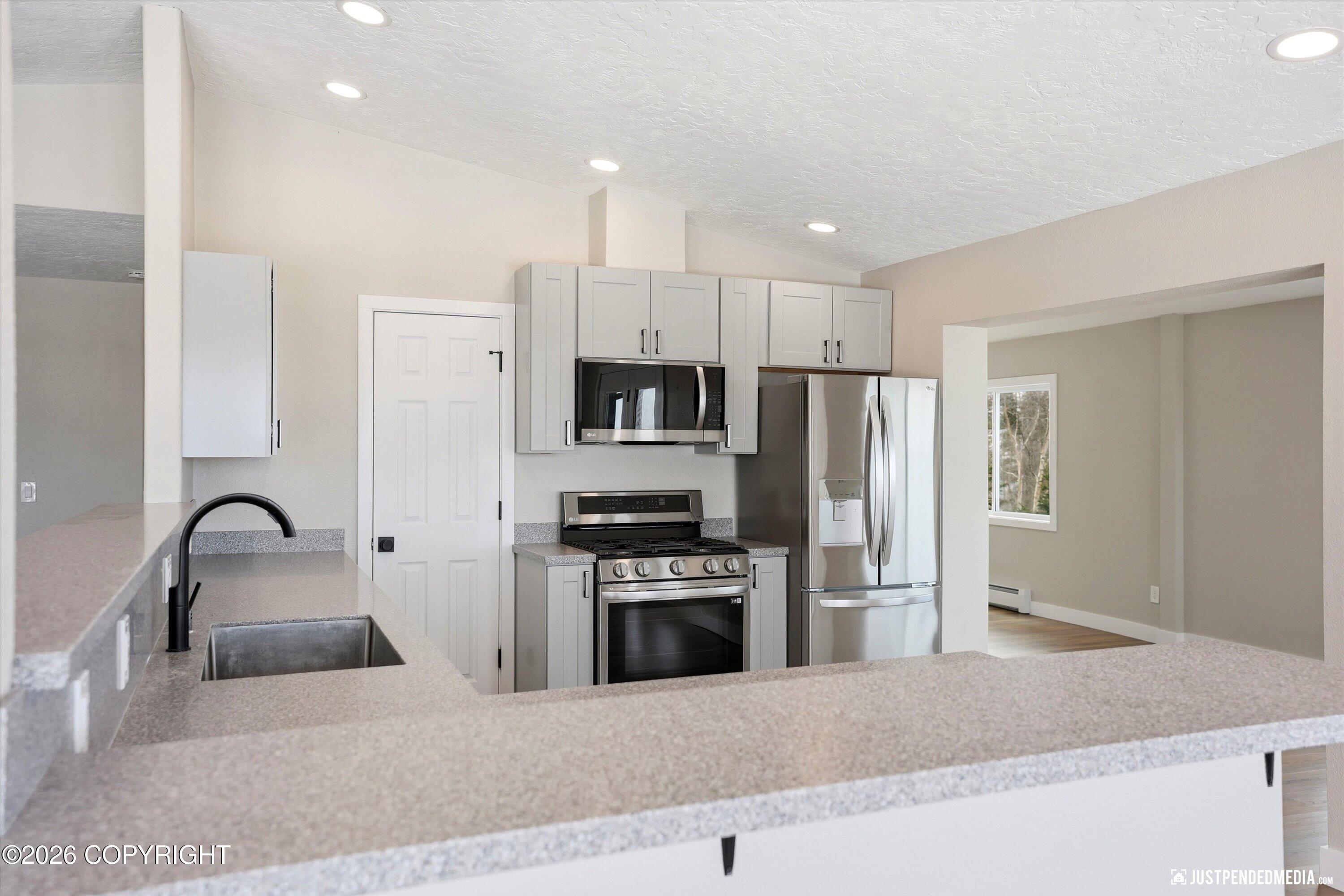 6700 Round Tree Drive