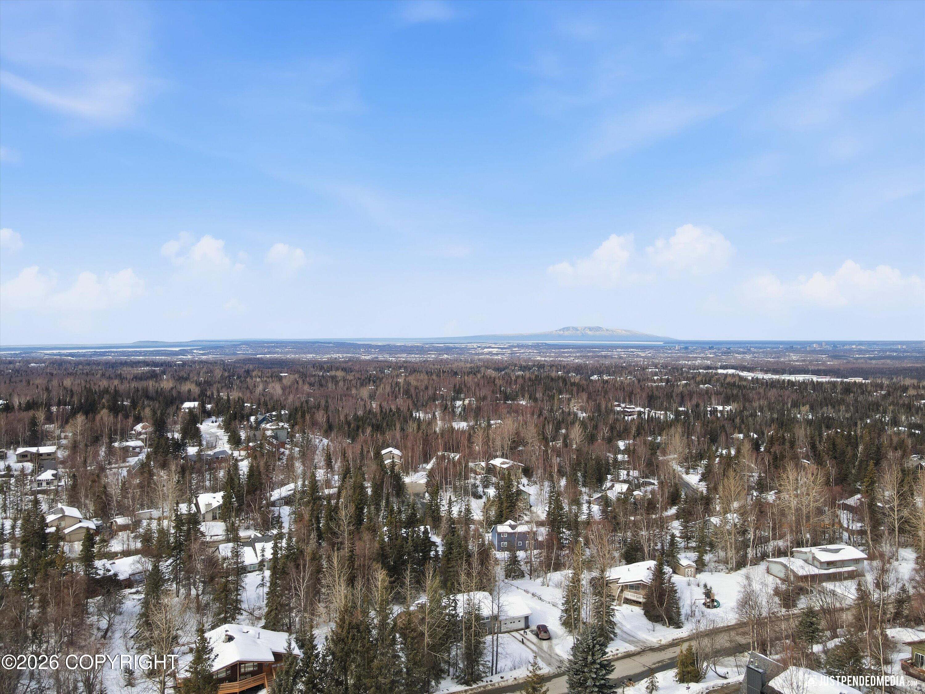 6700 Round Tree Drive