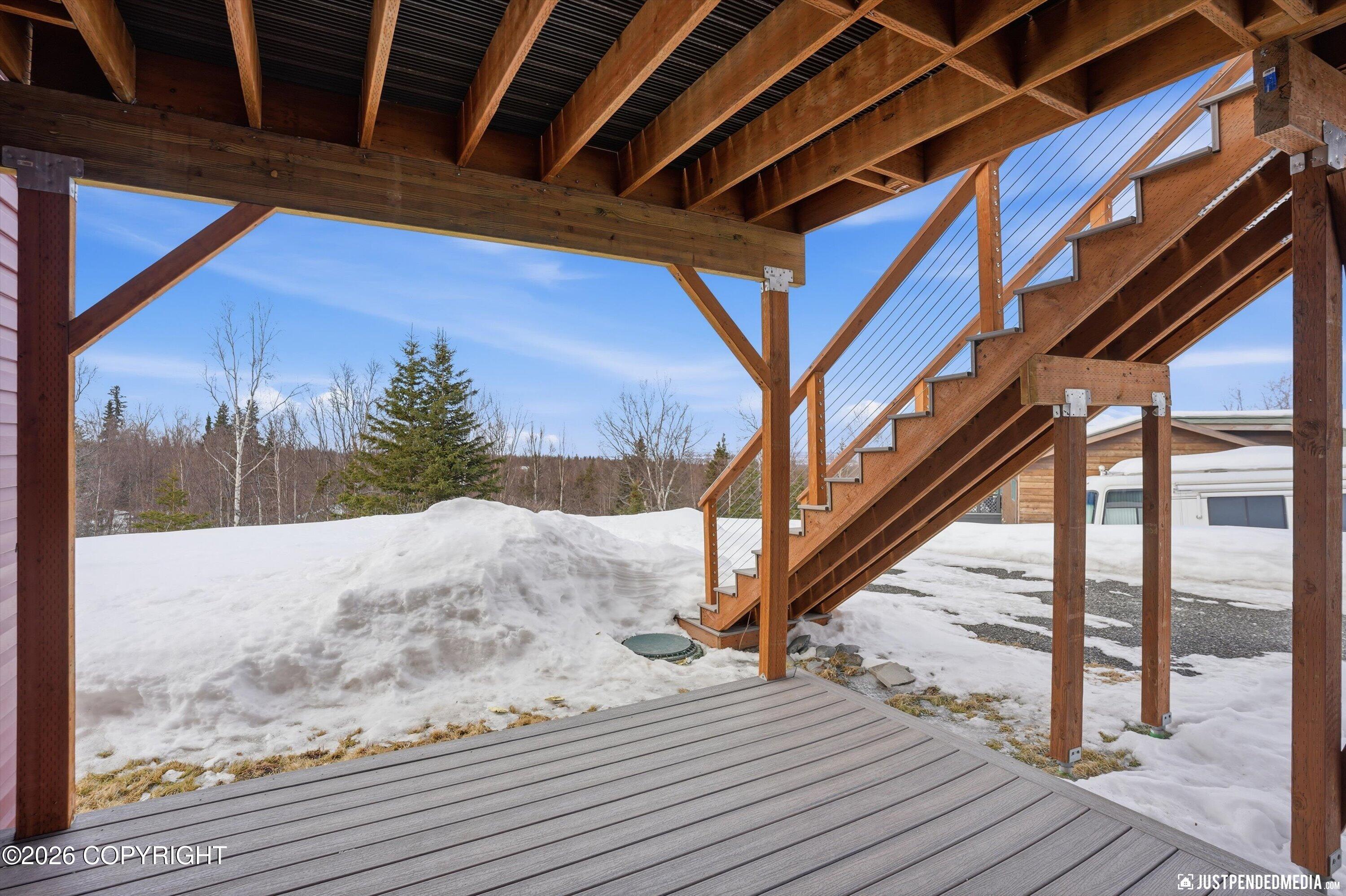 6700 Round Tree Drive