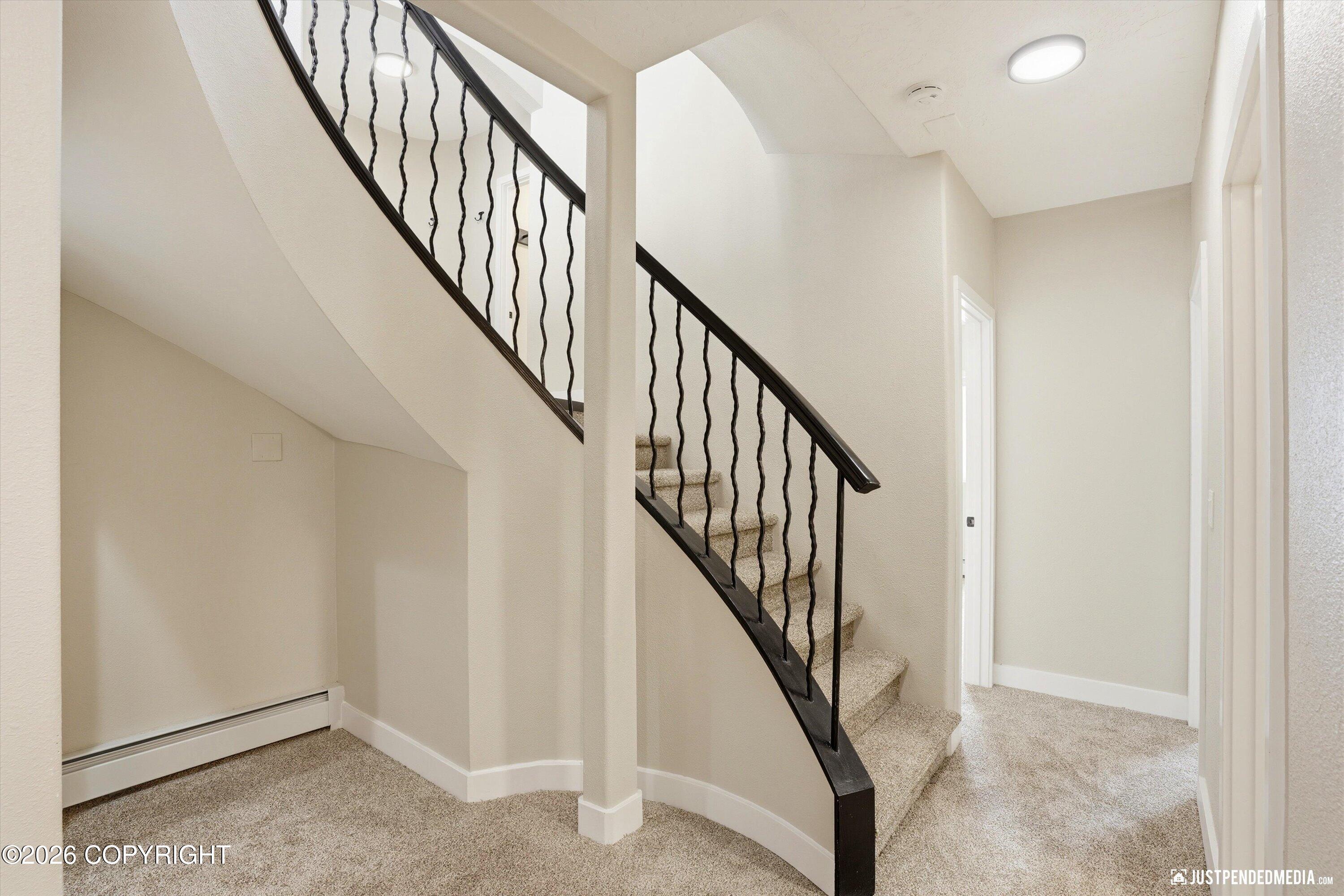 6700 Round Tree Drive