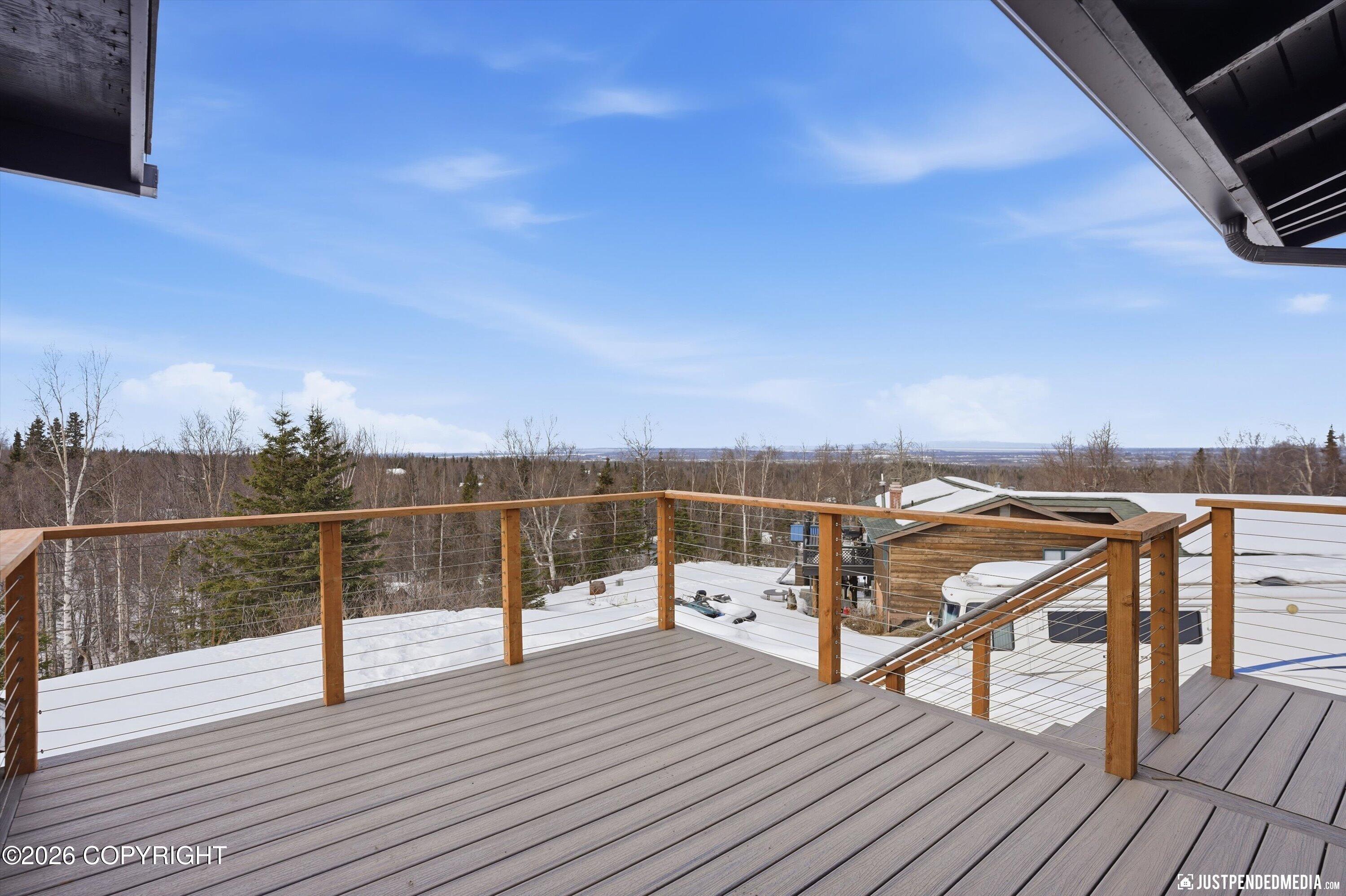 6700 Round Tree Drive