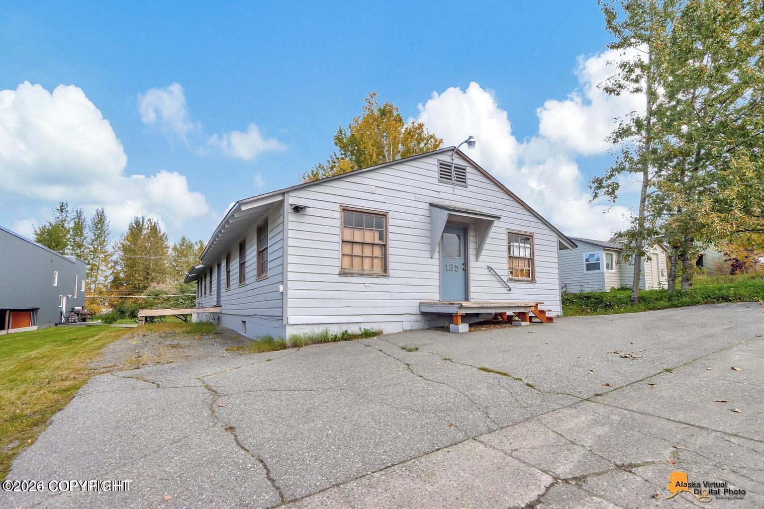 135 E 13th Avenue