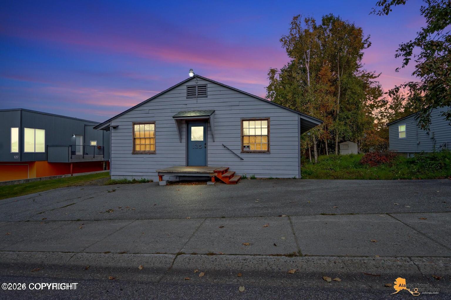 135 E 13th Avenue