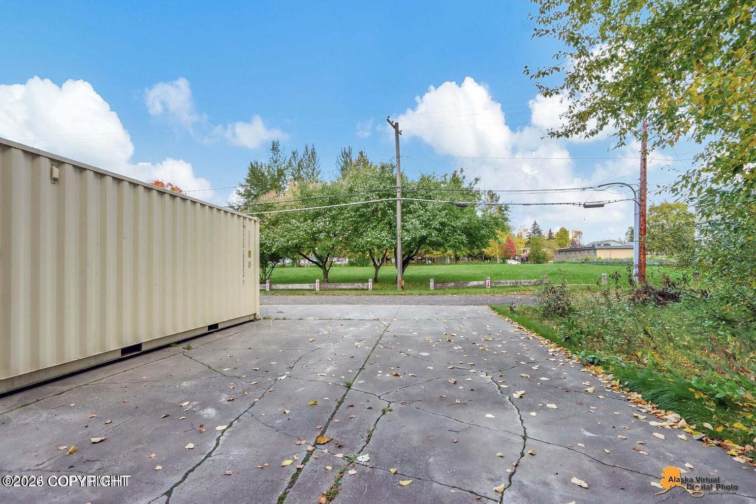 135 E 13th Avenue