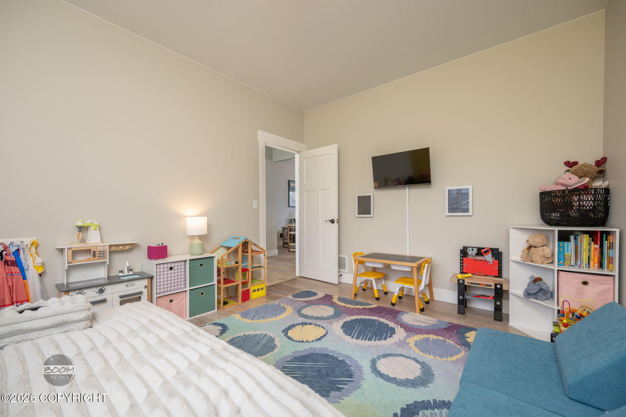 1250 W Valley Ridge Drive