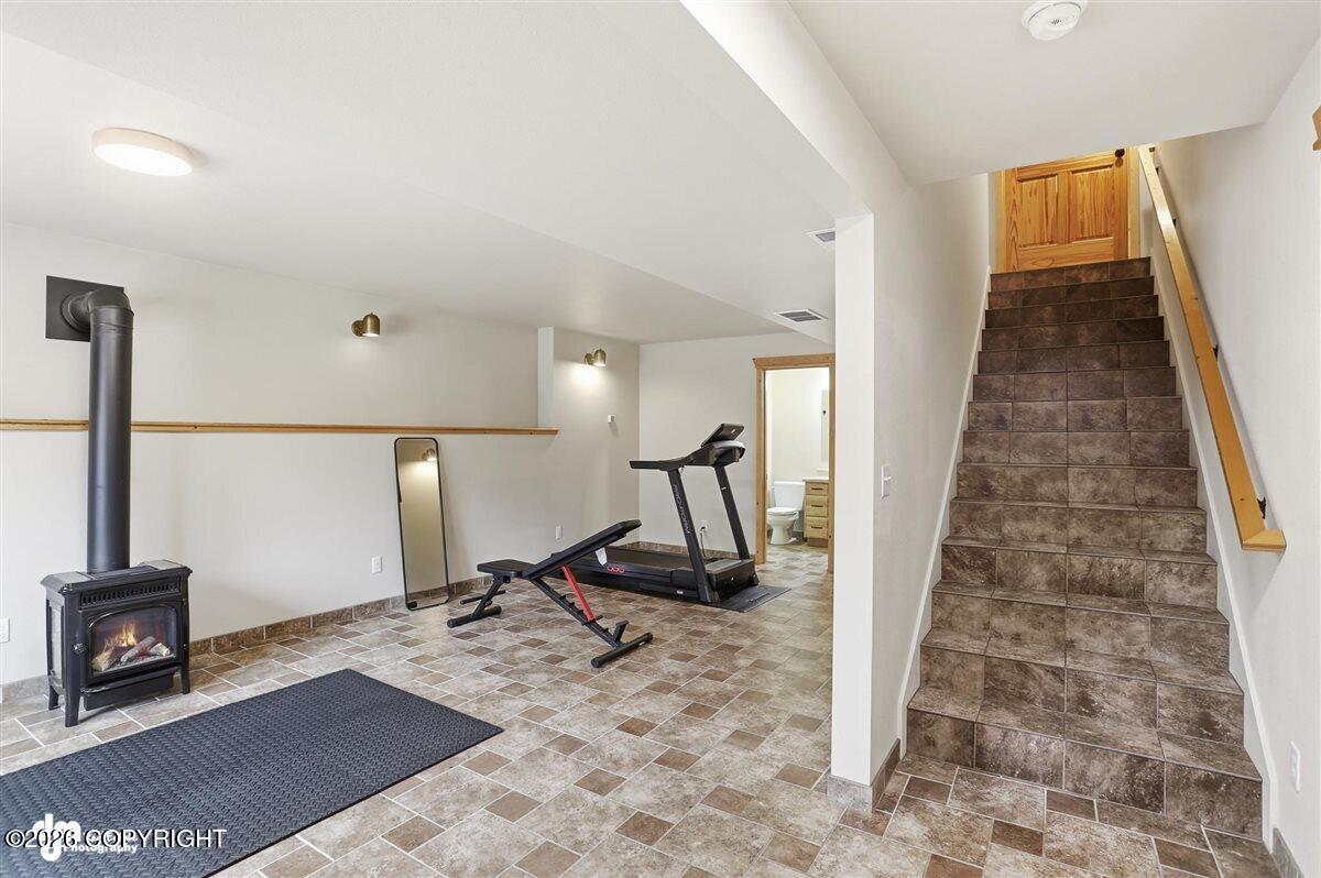 5520 N Bonnie Drive