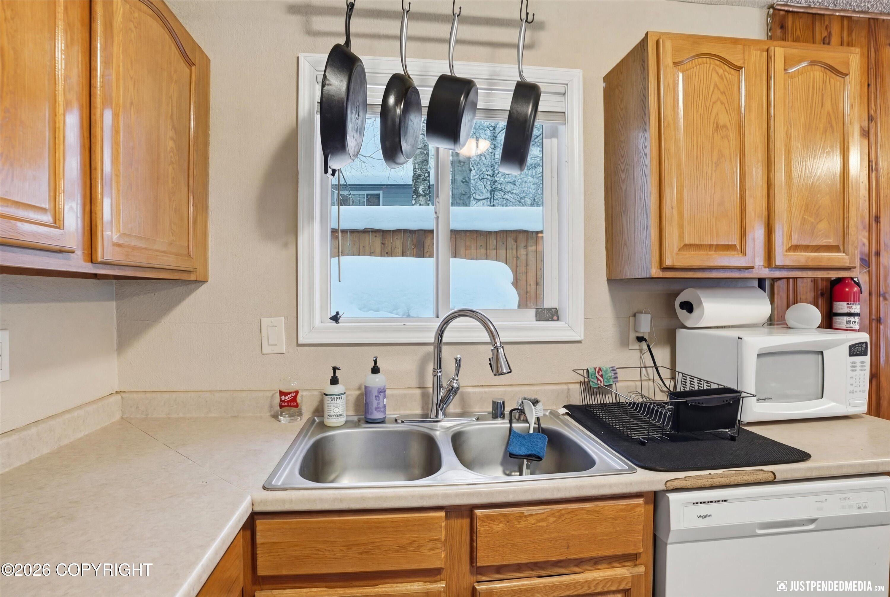 5914 Prosperity Drive